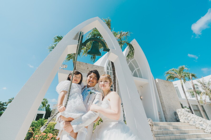 《アクアグレイスチャペル＆ビーチフォトプラン》ファミリーウェディングフォト♪