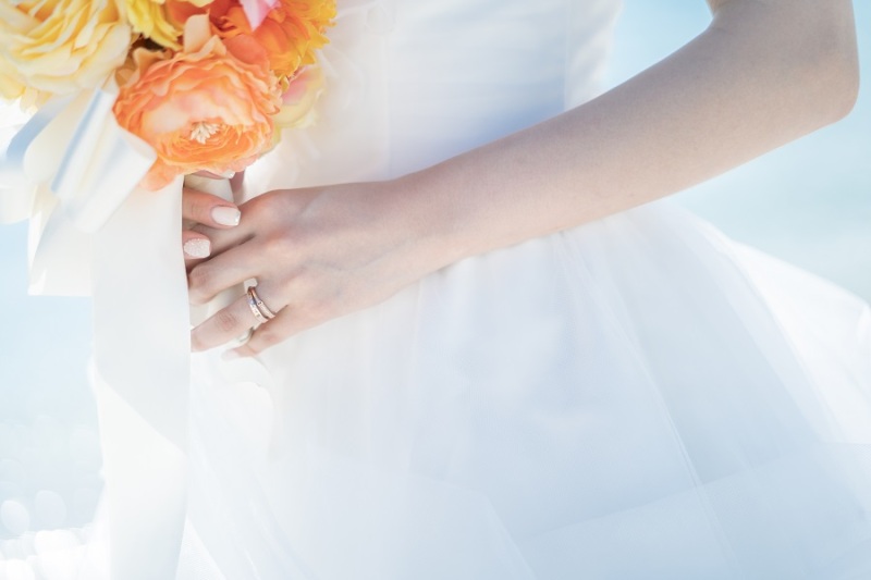結婚指輪とブーケを入れて撮りました!