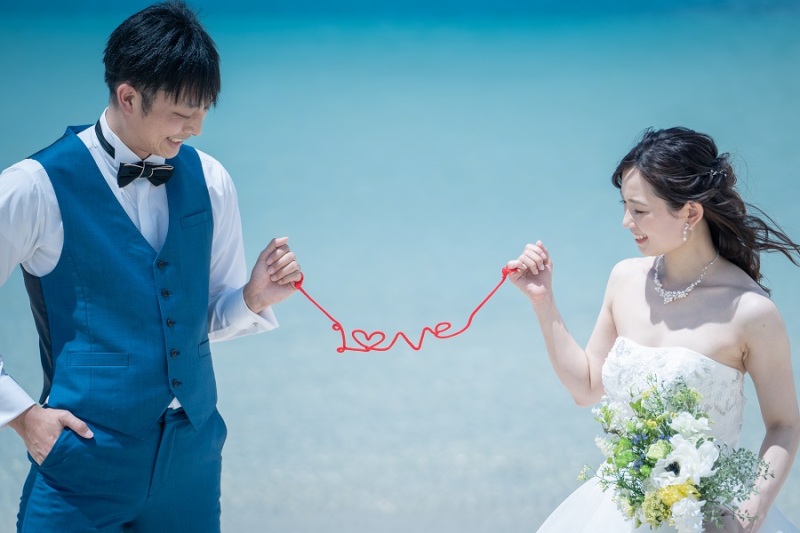 赤紐「LOVE」を使って撮りました♪