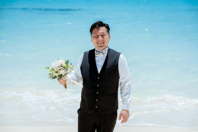 続いて、ご新郎様の1人ショットを撮りました～