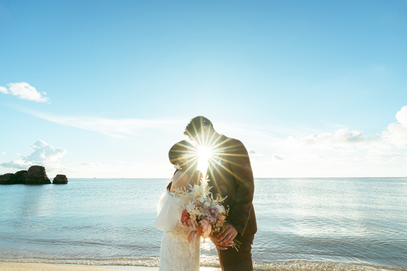 CREATIVE STUDIO by ワタベウェディング_海で撮影できる