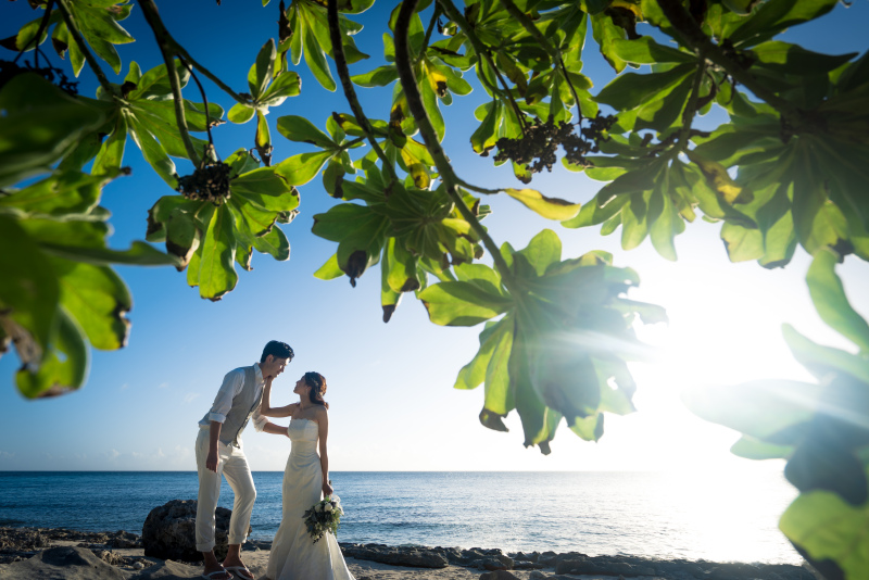 CREATIVE STUDIO by ワタベウェディング_海で撮影できる