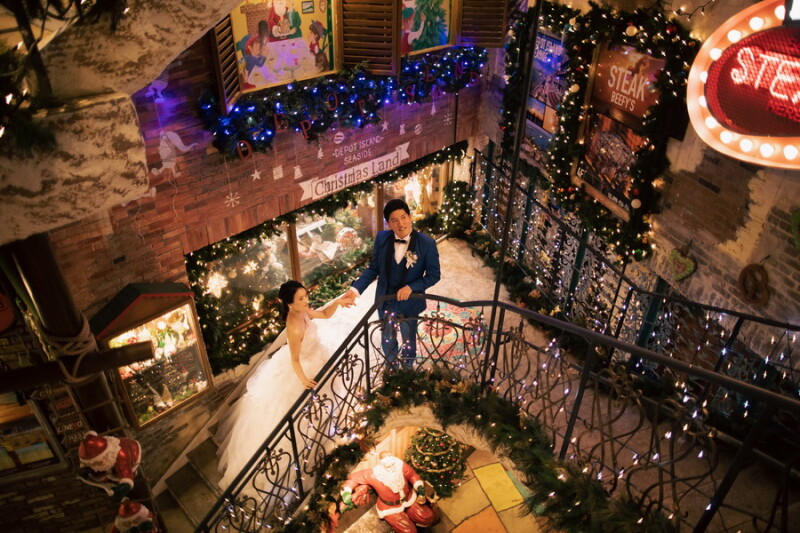 CREATIVE STUDIO by ワタベウェディング_夜景で撮影できる