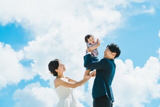 ベビーシッターお子様1名/3ロケーション(8時間30分以内)