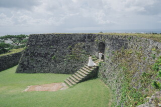 CREATIVE STUDIO by ワタベウェディング_◇うちなー旅フォト◇歴史を感じる世界遺産城跡・古民家・むら咲村