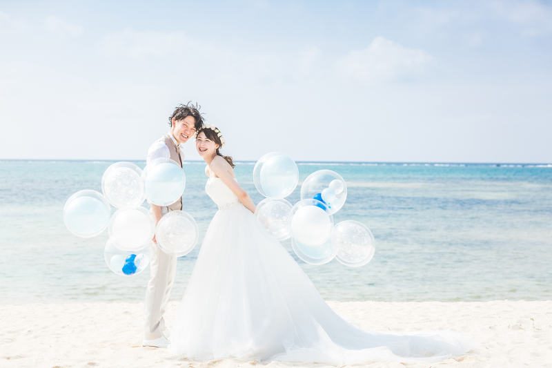 バルーンを使った可愛い写真はもちろん！お2人の笑顔を引き出すことも任せてください！撮影小物もイメージ以上に可愛く撮影します！お二人は「アシャ、まかせた！」と託してください♪自然な笑顔を引き出します。