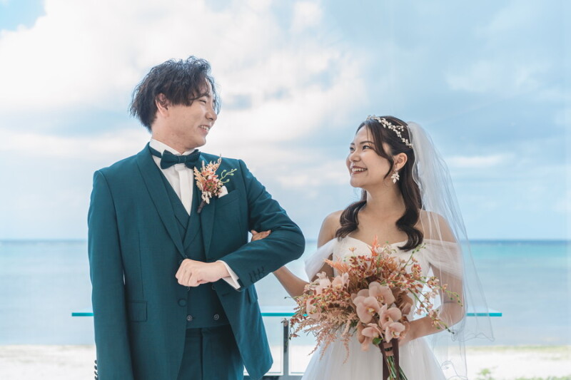 【ドレス2着付】≪2月成約限定≫チャペル＆ガーデン＋ビーチ100カット◎&yen;215,600&rArr;&yen;132,000