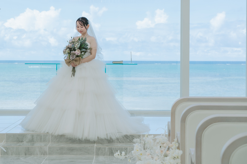 【ソロウェディングフォト】推し活も♡プロのメイク&撮影で最高のご褒美体験を|チャペル+ガーデン+ビーチ50カット