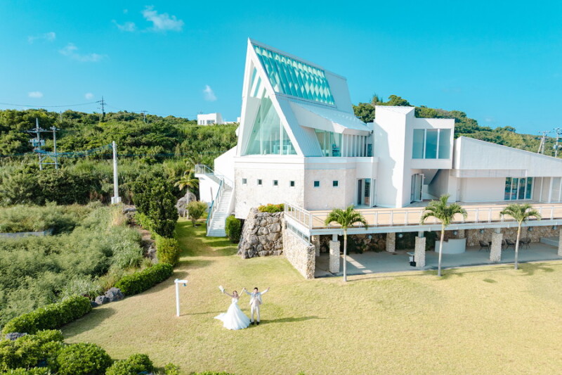 ★先着5組限定★≪4~9月撮影・4月成約限定≫【衣装追加料なし!ドローン付】古宇利チャペル&ガーデン100C◎¥154,000◎