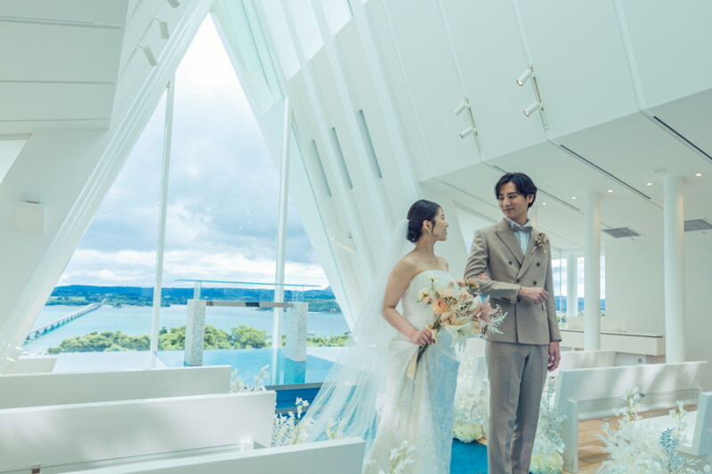 【雨天保証/人前式セレモニー付】チャペル&ビーチフォト100カット【洋装1点/古宇利島 空と海の教会】◎全データ|ヘアメイク込