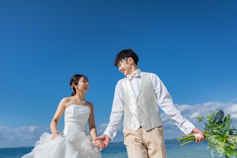 最安！【ビーチ＆グリーンフォト50カット】≪2月ご成約≫&yen;79,200&rarr;￥55,000［ドレス60着以上から無料で選べる］