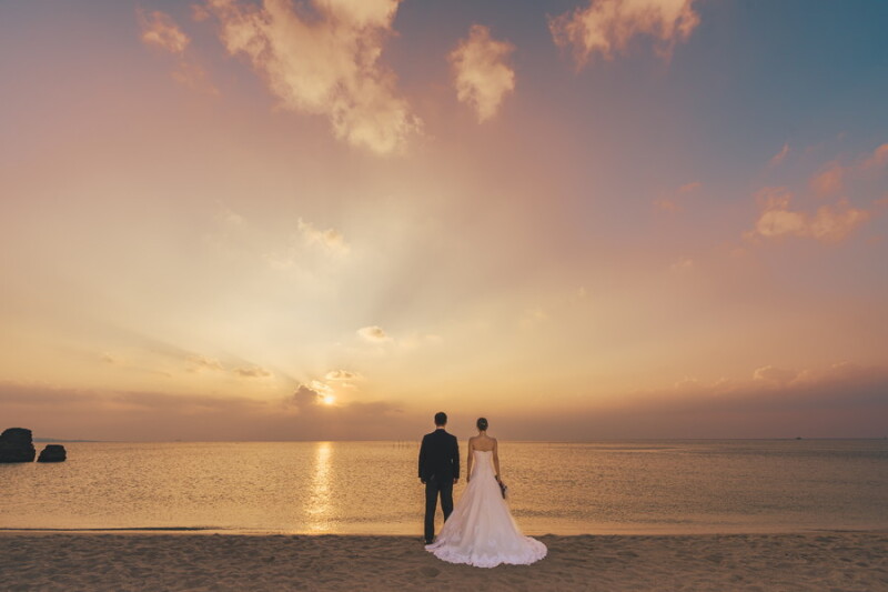 ≪4～7月撮影・3月成約限定≫【ドレス2着】デイ＆サンセットビーチ100カット◎159,500 &rArr;￥99,000