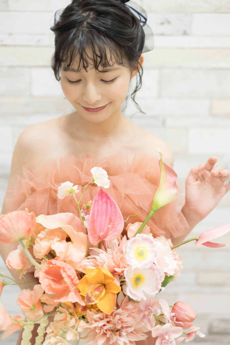 クラッチブーケ　ピンクオレンジ系