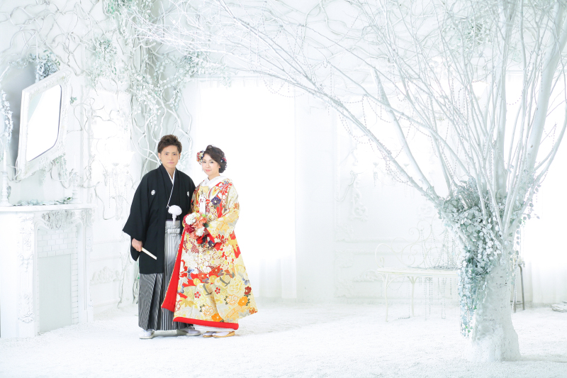 真っ白な雪の部屋