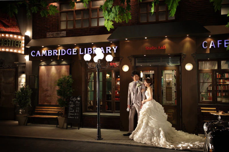 ライトを消せばたちまち夜に･･･