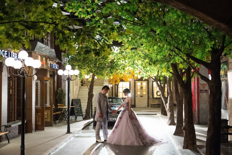 夜景にもできる屋内スタジオ