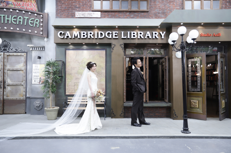 ストリートの町並みを生かして。