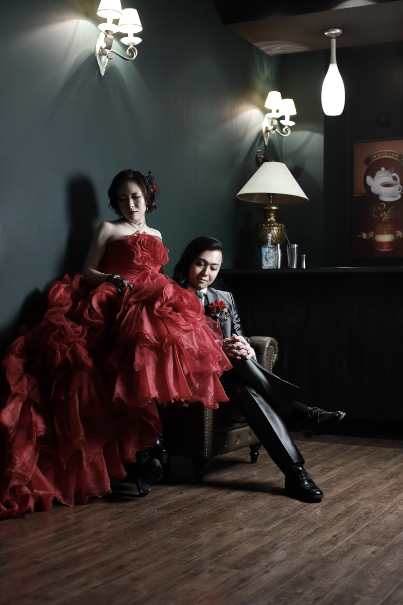 衣装が映えるように