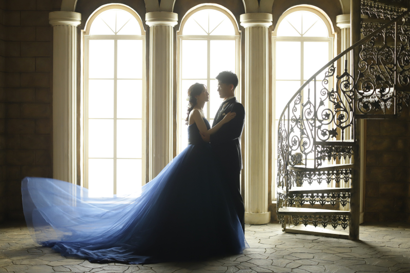 シルエット系の1枚も。