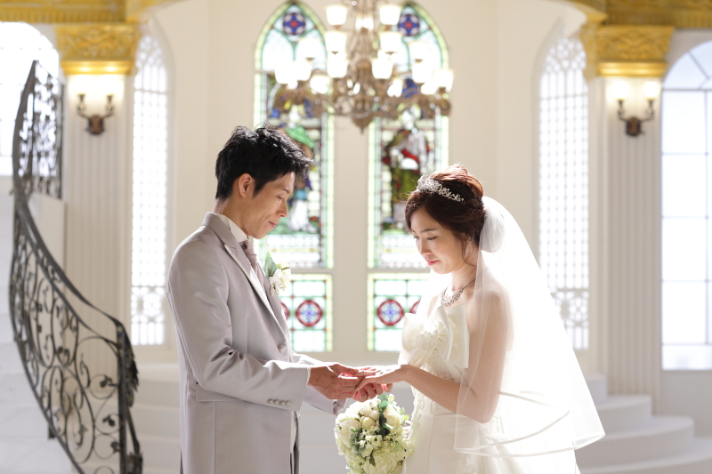 チャペルでの指輪交換
