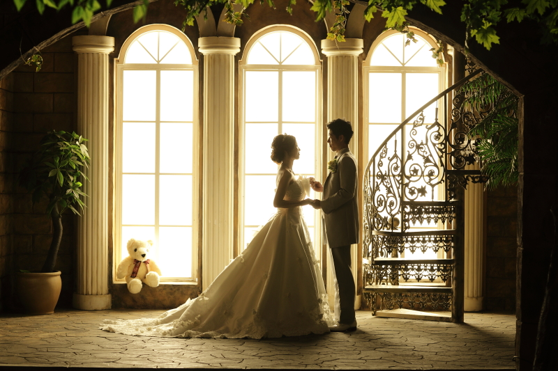 シルエットでシンプルに