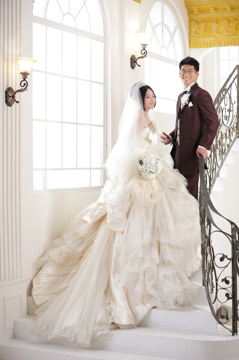 新作ドレスはふわふわ