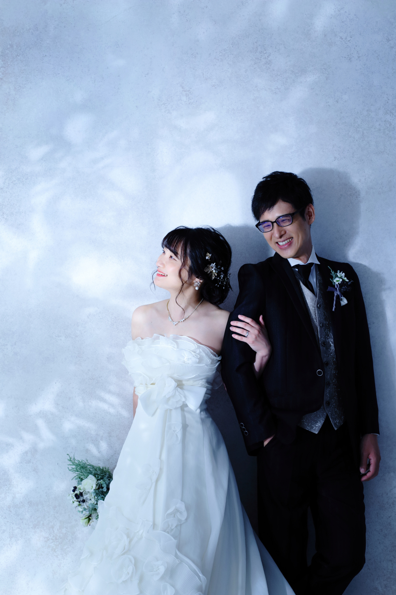 シンプル+木陰+青