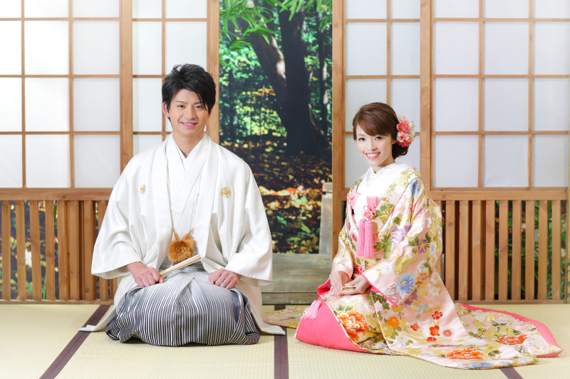 金屏風を障子に変えて･･･