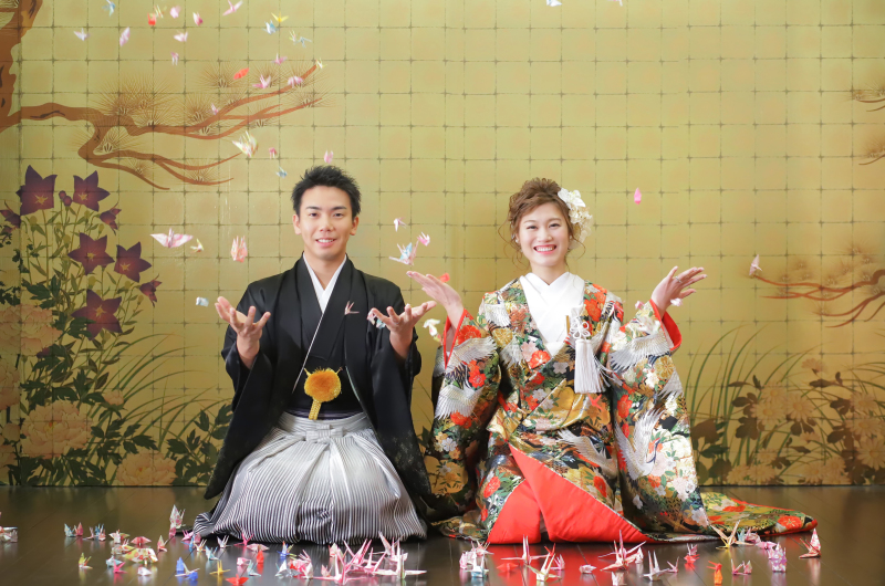 飛び交う鶴たち