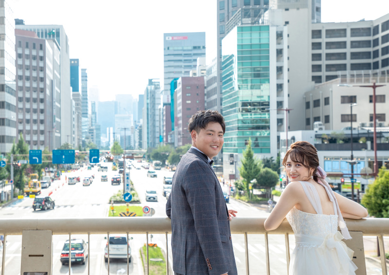 【久屋大通公園】ロケーション洋装１着｜衣装・ヘアセット・メイク・美肌レタッチデータ150カット込み