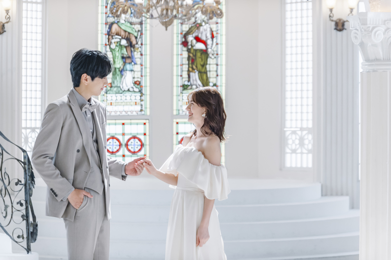 屋内スタジオで天気の心配ナシ！土日祝追加0円／和洋装２着▶美肌レタッチデータ80カット・衣装・着付・ヘアセット・メイク全部コミ♪