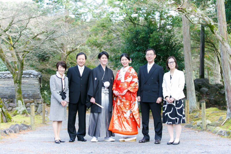 和装に着替えたら「永保寺」で家族写真も
