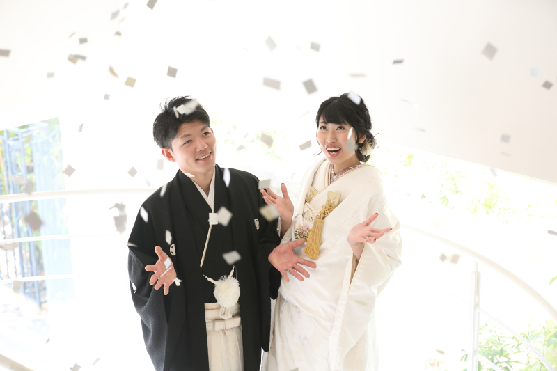 コンフェッティでキュートなショットを。