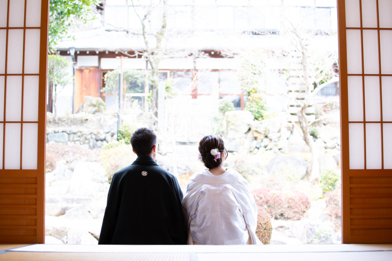 縁側でまったりと