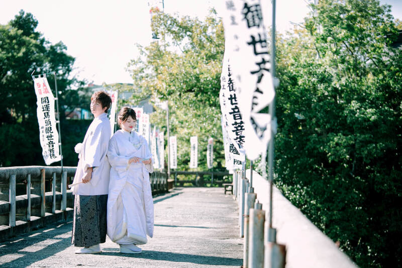 お二人の思い出の場所を巡りながら