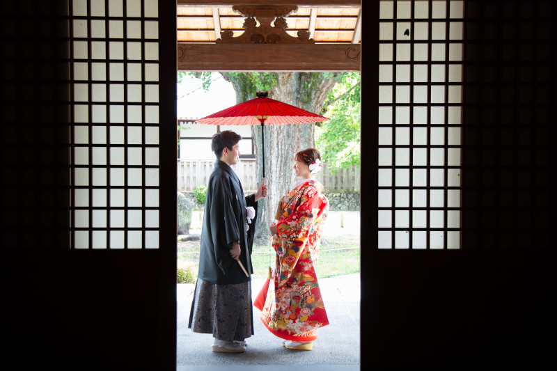 色打掛を着てお寺へ