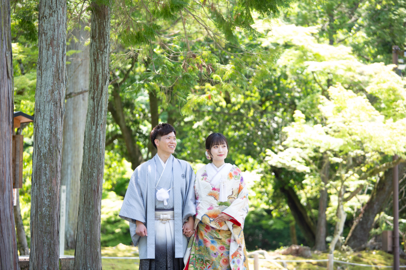 新緑に囲まれて