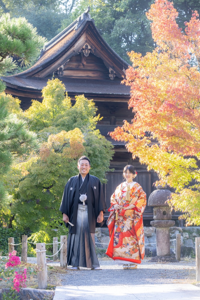 永保寺の歴史感じる建造物とともに