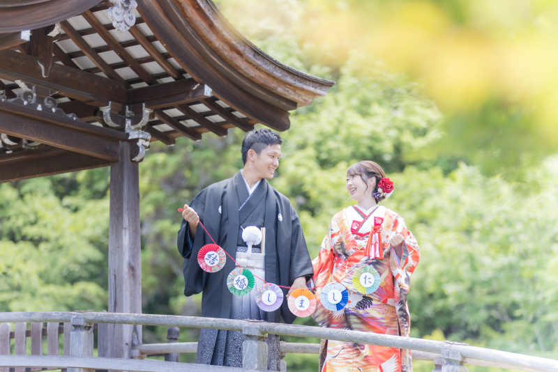 【メタリックウェルカムボード付き!】和装+洋装ロケーションフォトプラン