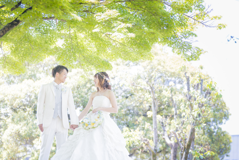 【メタリックウェルカムボード付き!】和装+洋装ロケーションフォトプラン