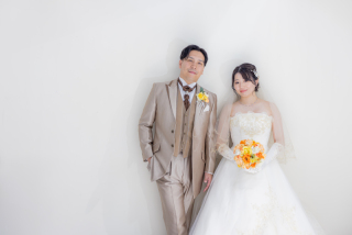 1枚を綺麗に残したいお二人へ「洋装」スタジオライトプラン