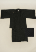 【紋服】黒四ツ目菱ゴールド入り