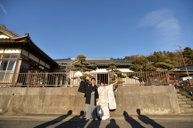 影で集合写真