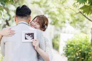 パパママになる二人へ♡家族との笑顔、チャペルでの誓い、全てを残す一日