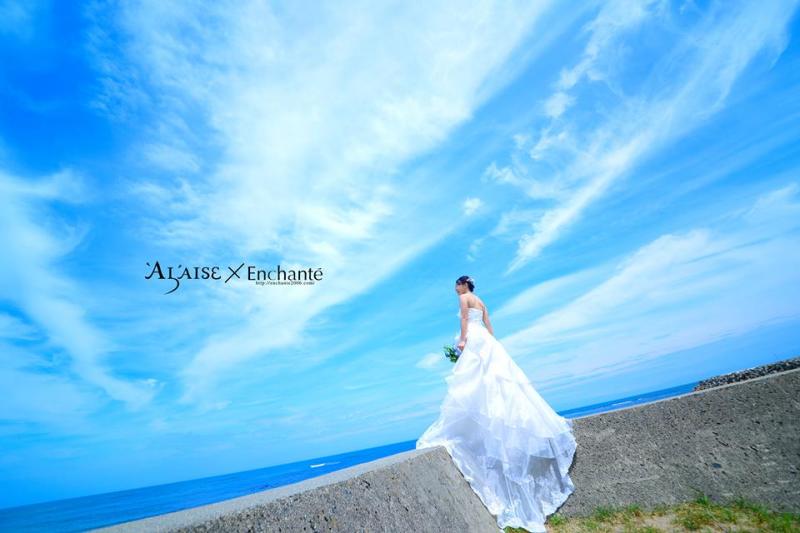 《青い空×青い海×真っ白ドレス》