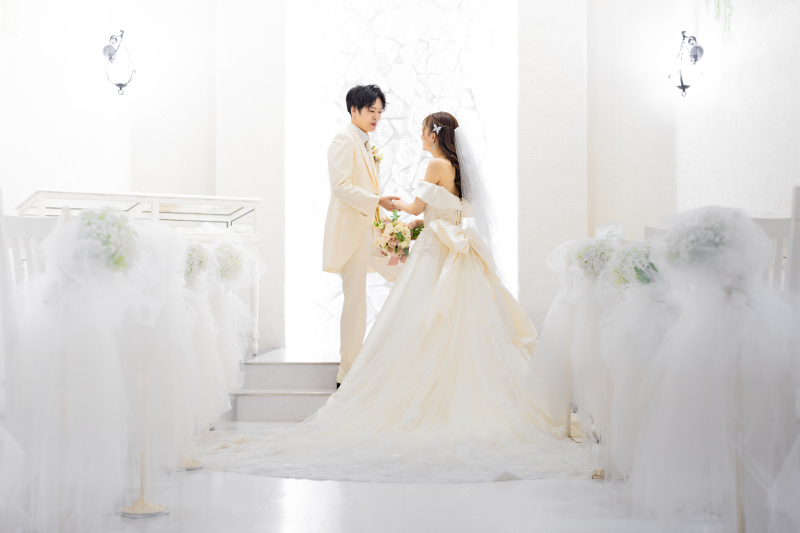 白いチャペルで誓う♡