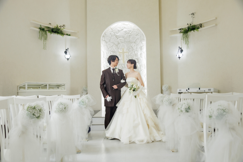 白いチャペルへ