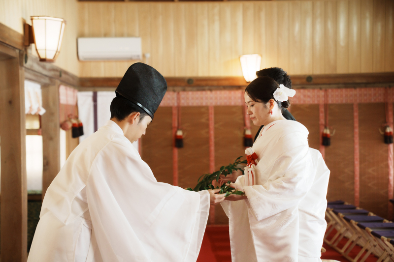 拝殿に響く誓い