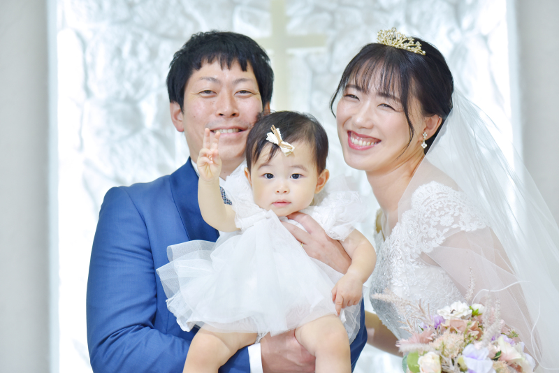 家族でチャペルフォト♪ 