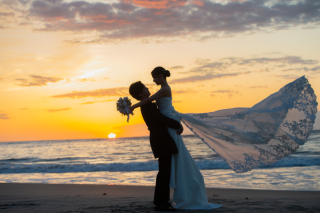 朝日に包まれる奇跡の瞬間♡久慈浜海岸・早朝ロケフォト